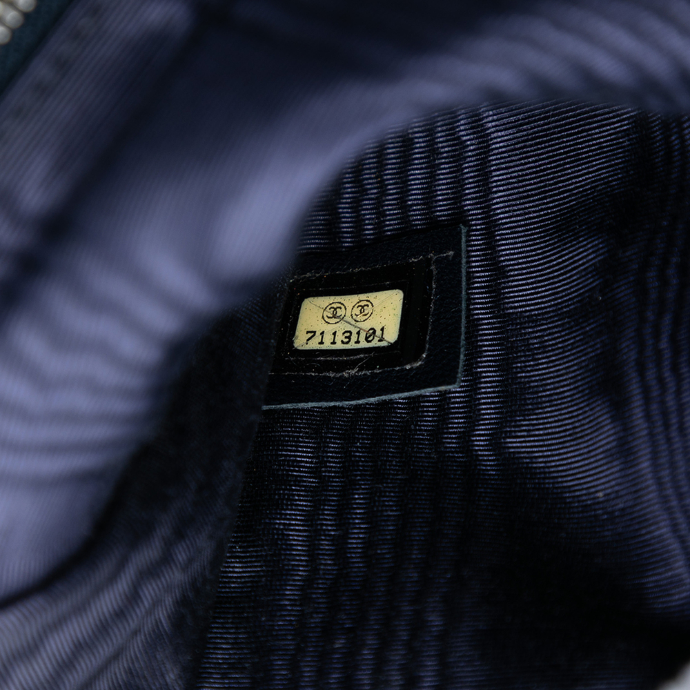 Pre-Loved Chanel CC Chocolate Bar Denim Flap - Picture 6 of 8